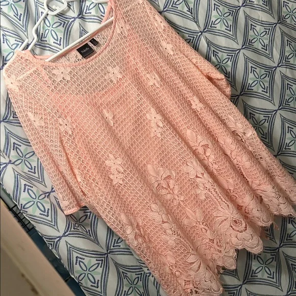 Rafaella Peach Lace Blouse, with tank for full coverage… half sleeved, gorgeous! - Picture 3 of 6